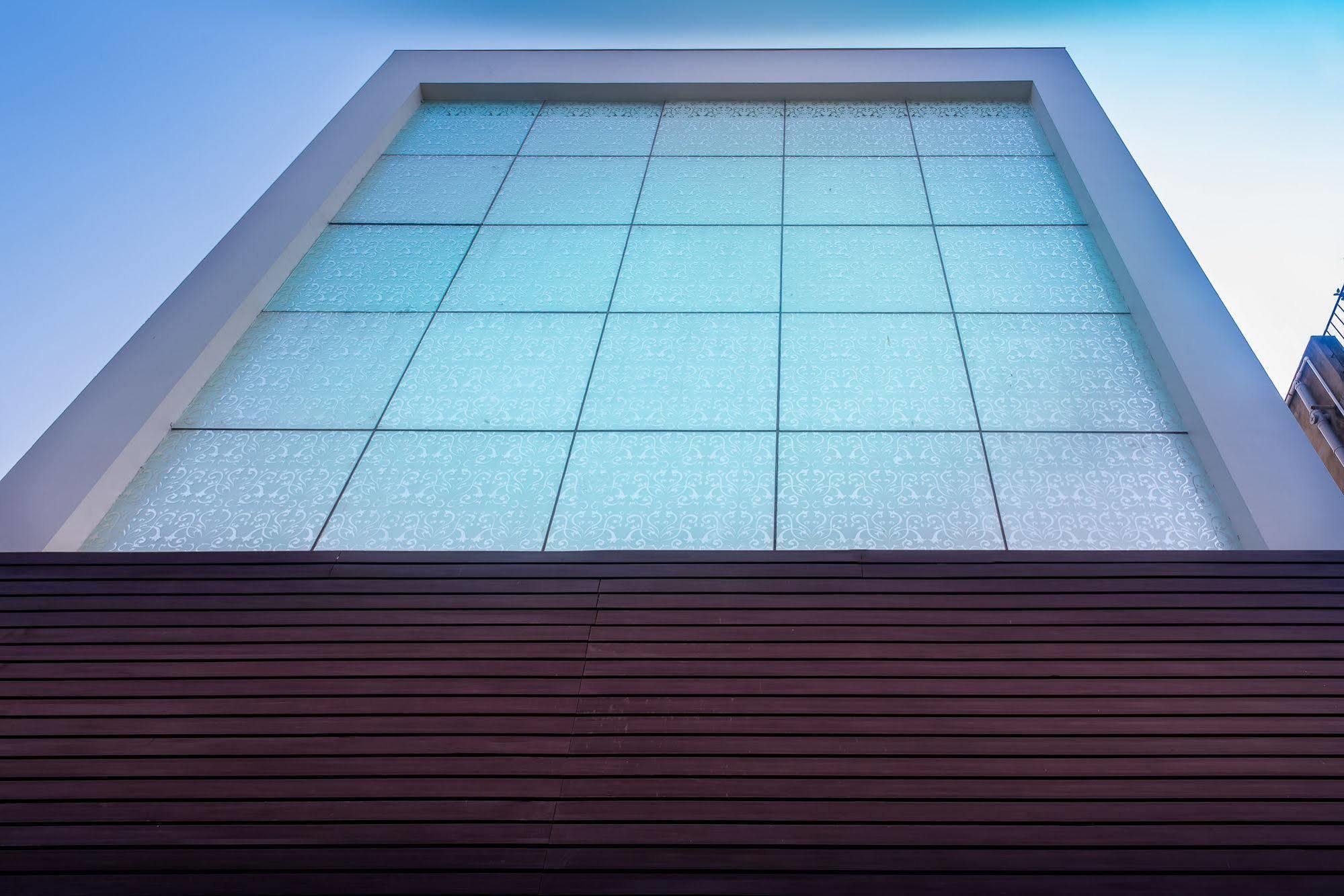 Hotel Treebo Vedanta Calcutta  Esterno foto